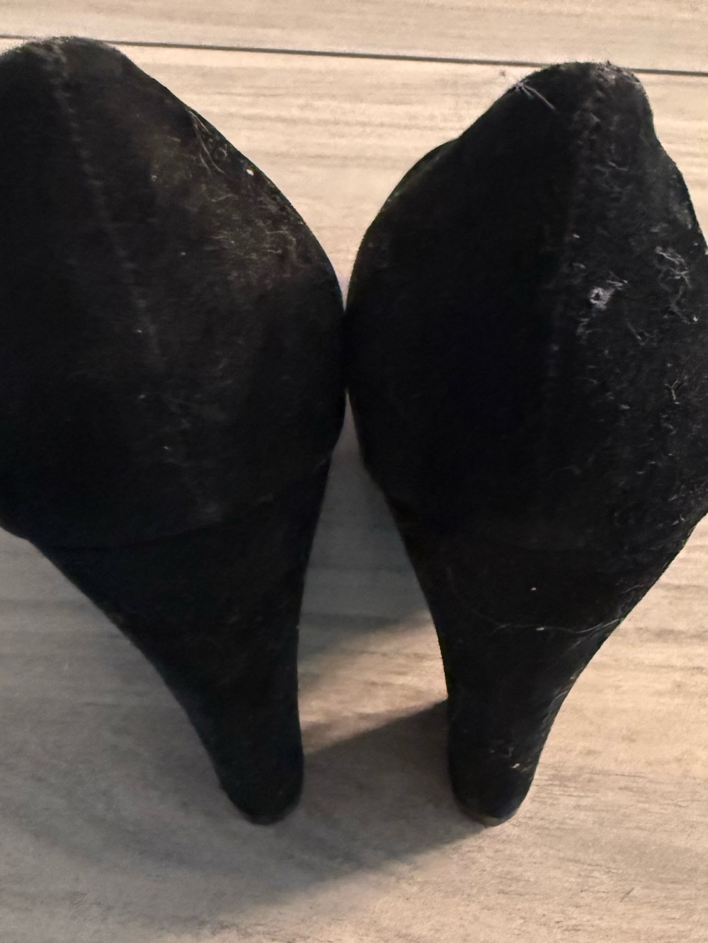 Glaze Black Suede Round-Toe High Heels - Picture 2 of 6